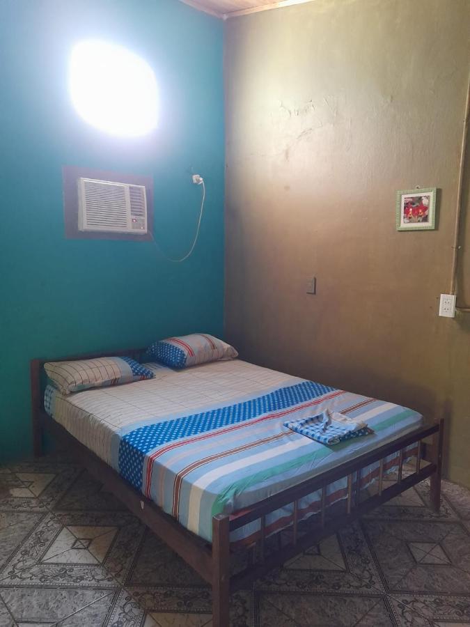 Hostel Loli Πουέρτο Ιγκουασού Εξωτερικό φωτογραφία