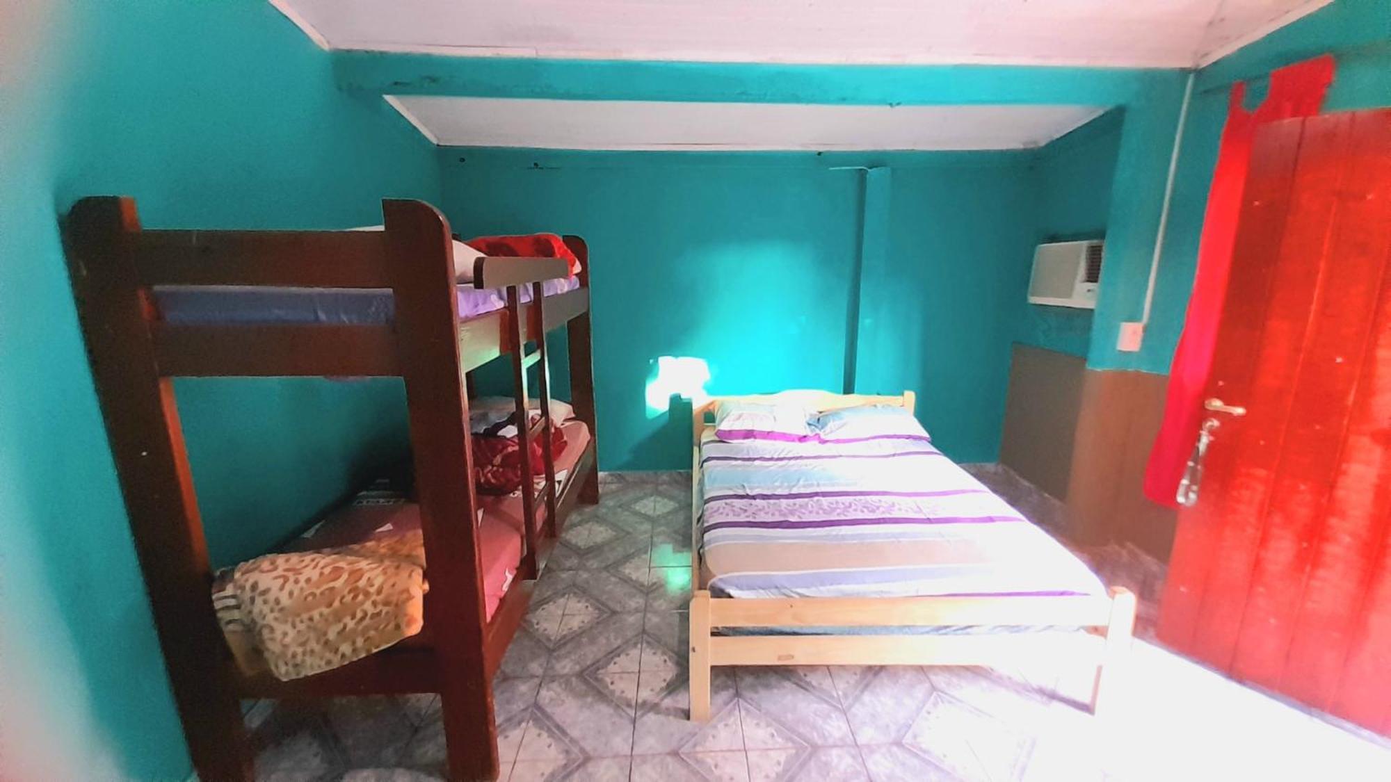 Hostel Loli Πουέρτο Ιγκουασού Εξωτερικό φωτογραφία