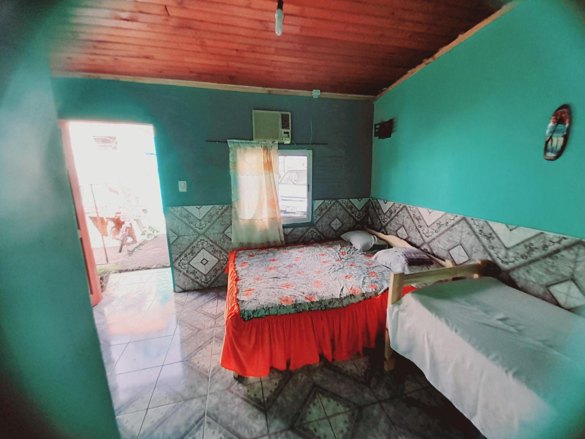 Hostel Loli Πουέρτο Ιγκουασού Εξωτερικό φωτογραφία