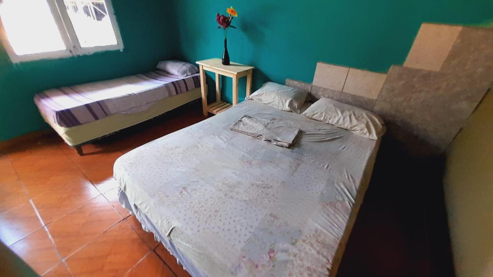 Hostel Loli Πουέρτο Ιγκουασού Εξωτερικό φωτογραφία