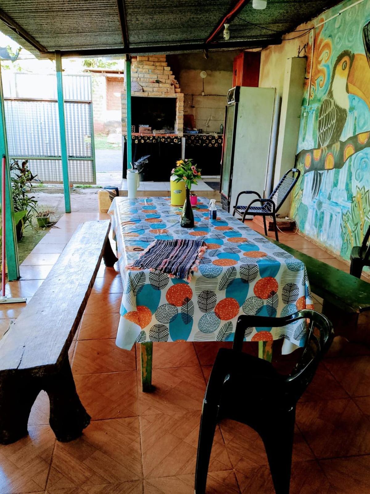 Hostel Loli Πουέρτο Ιγκουασού Εξωτερικό φωτογραφία