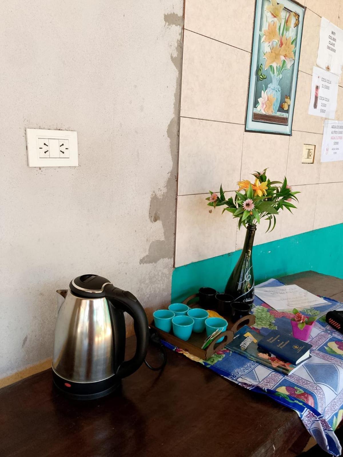 Hostel Loli Πουέρτο Ιγκουασού Εξωτερικό φωτογραφία